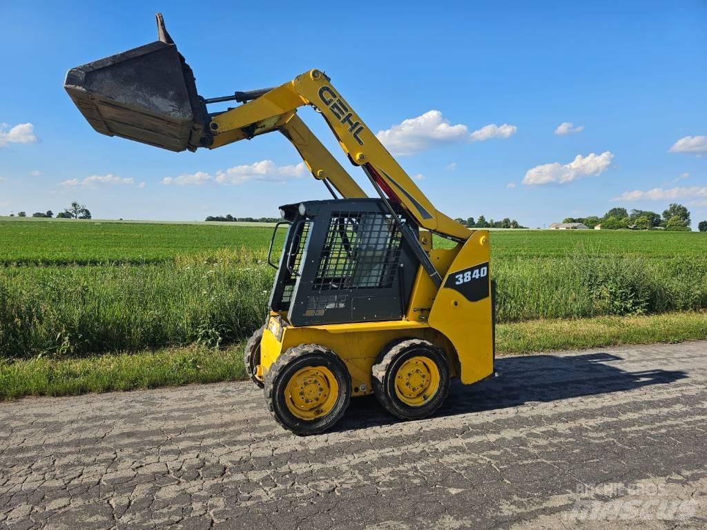 Gehl 3840 2015r Μίνι φορτωτές
