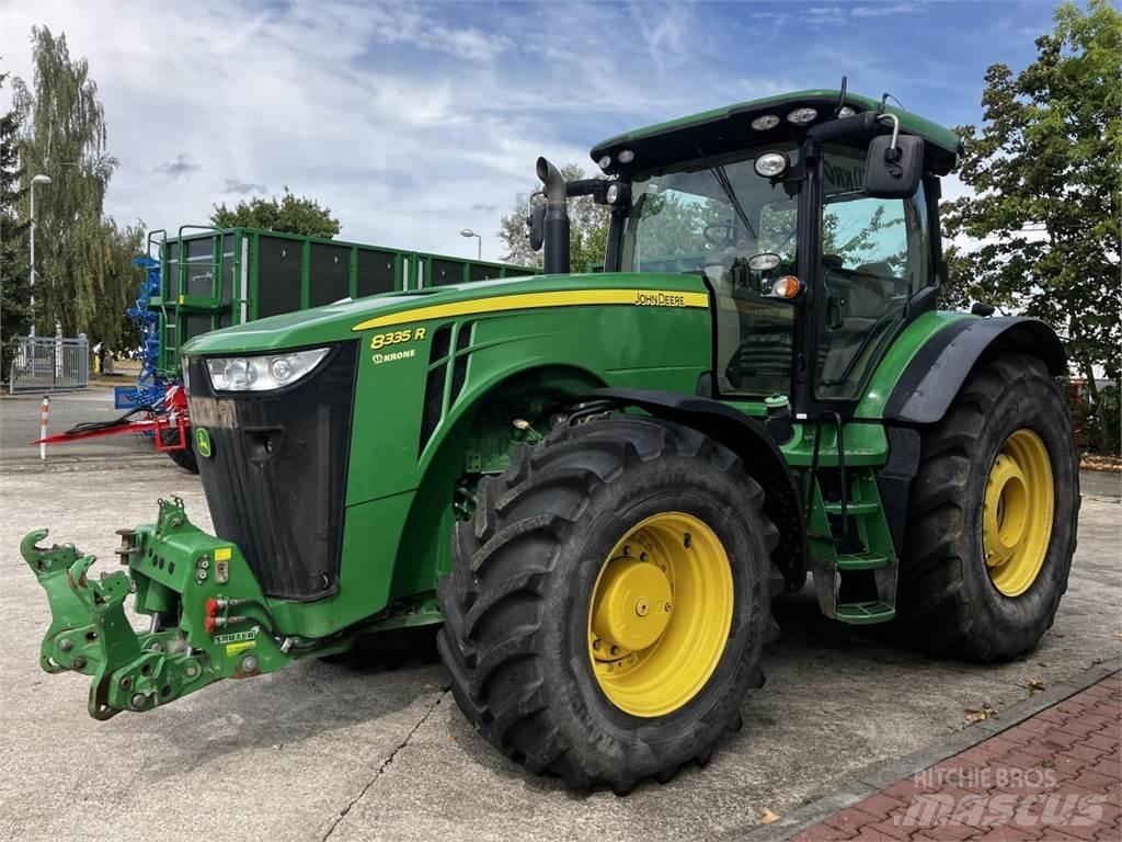 John Deere 8335R Τρακτέρ