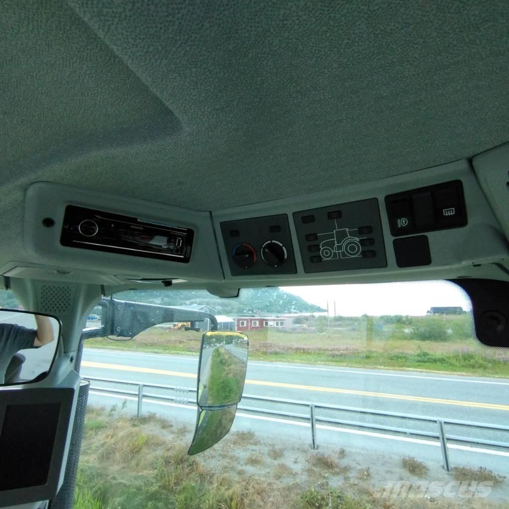 CLAAS Axion 830 Τρακτέρ