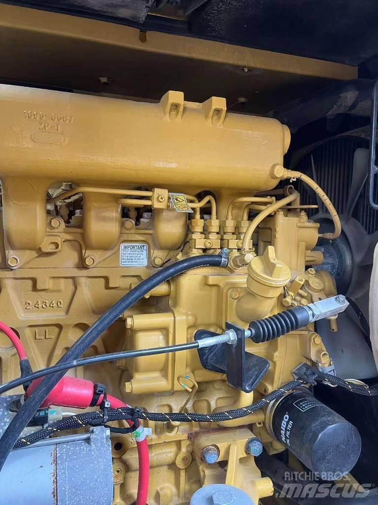 CAT 307.5 Εκσκαφείς με ερπύστριες