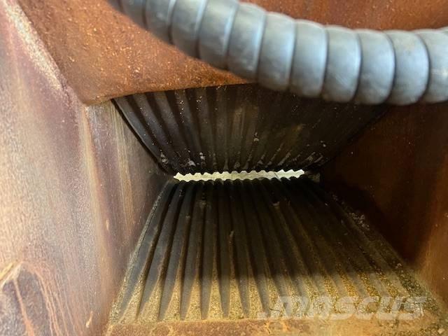 MB Crusher BF 70.2 Κουβάς σπαστήρας