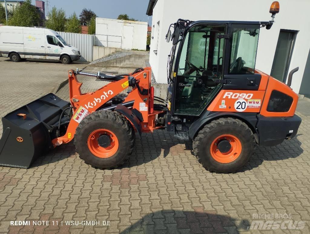 Kubota R090 Φορτωτές με λάστιχα (Τροχοφόροι)