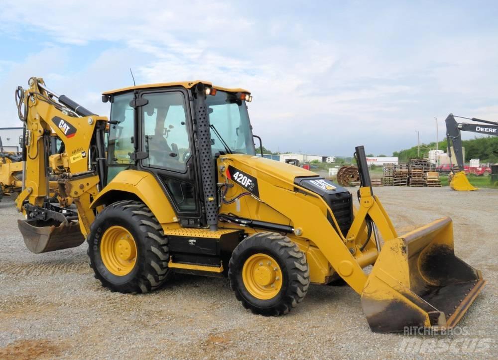 CAT 420F2 Εκσκαφείς Φορτωτές τύπου JCB