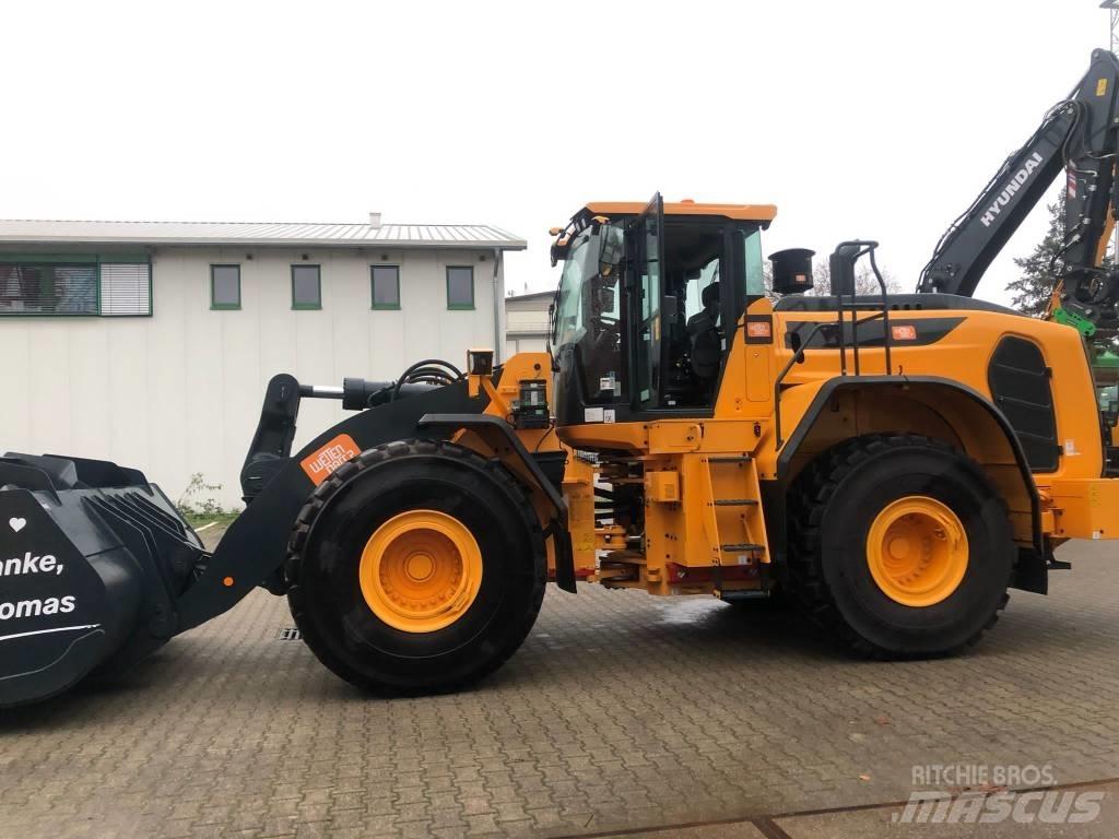 Hyundai HL975ACVT Τηλεσκοπικοί τροχοφόροι φορτωτές