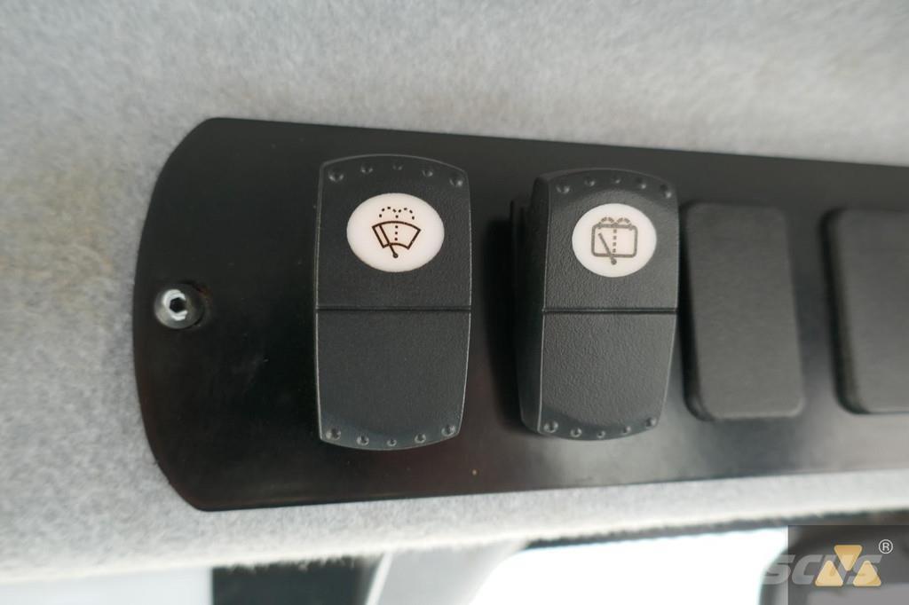 CAT CB10 Οδοστρωτήρες διπλού κυλίνδρου