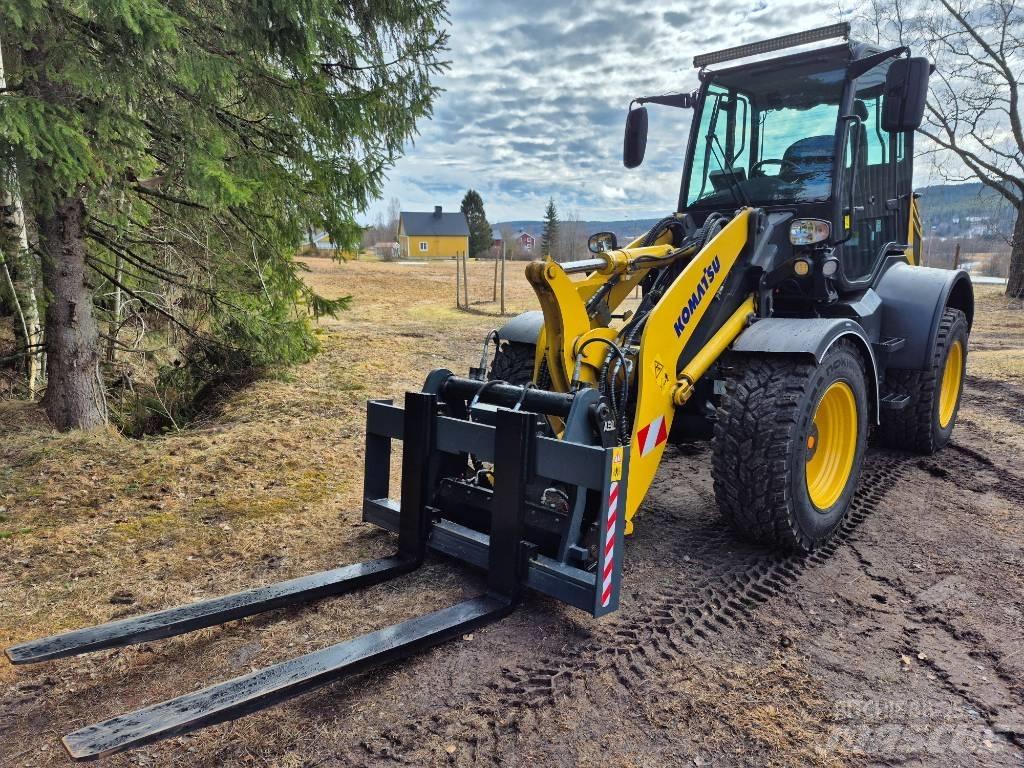 Komatsu WA 100 M Φορτωτές με λάστιχα (Τροχοφόροι)