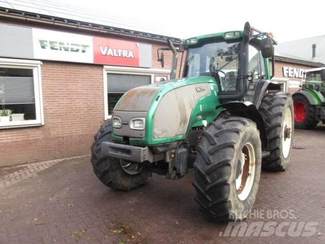 Valtra T190 Τρακτέρ