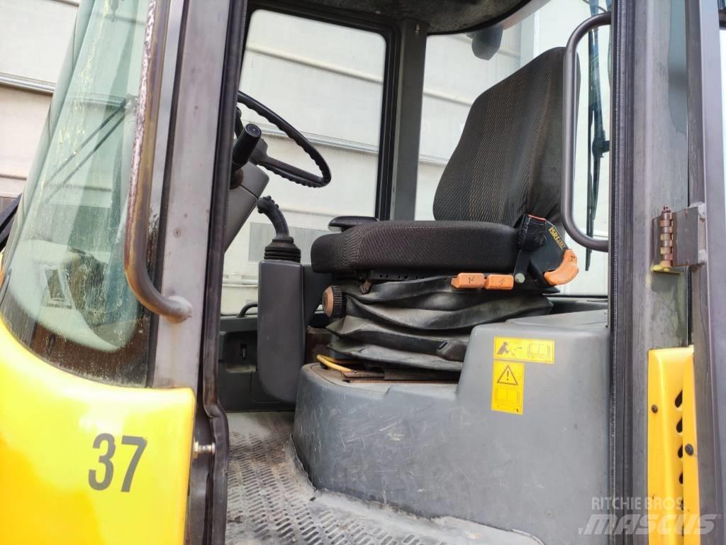 Volvo L 30 B Φορτωτές με λάστιχα (Τροχοφόροι)