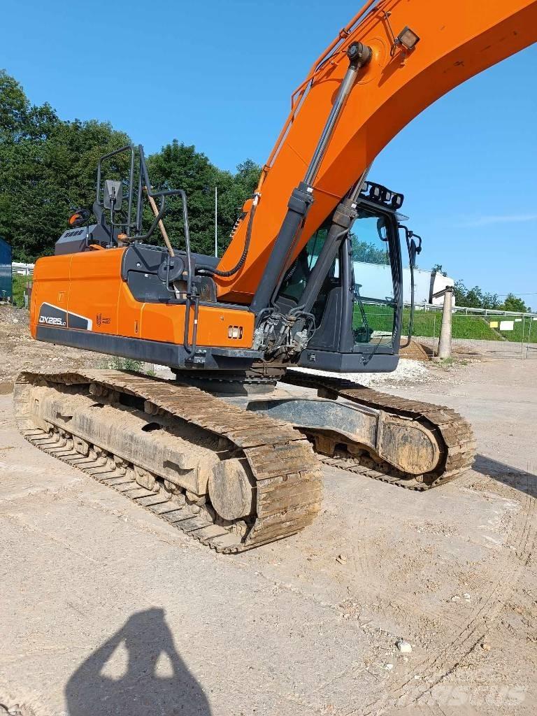 Doosan DX 225 LC-5 Εκσκαφείς με ερπύστριες