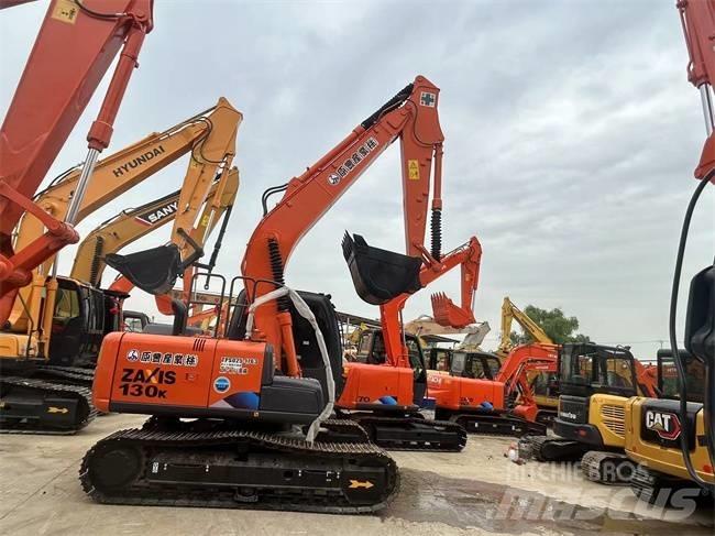 Hitachi ZX 130 Εκσκαφείς με ερπύστριες