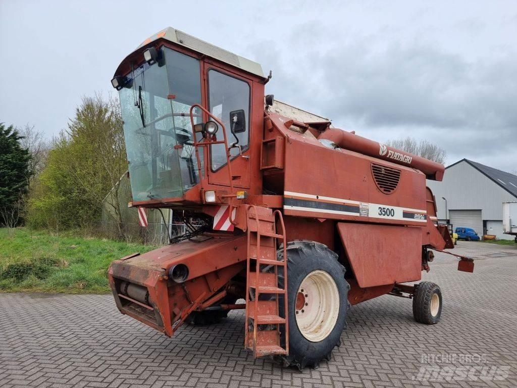Laverda 3500 Θεριζοαλωνιστικές μηχανές