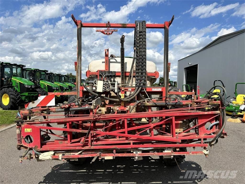 Holder IN280 Ρυμουλκούμενα ψεκαστικά