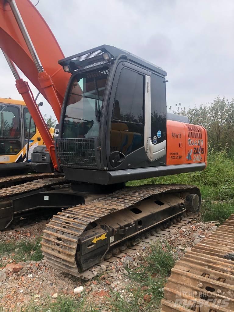 Hitachi ZX 240 Εκσκαφείς με ερπύστριες