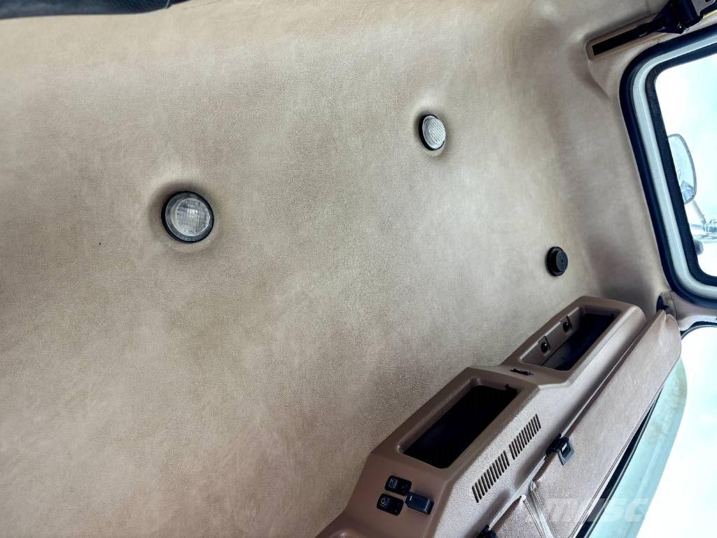 Mack GU713 Οχήματα περισυλλογής