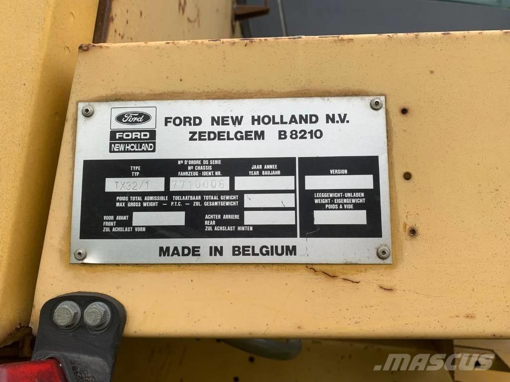 New Holland TX 32 Θεριζοαλωνιστικές μηχανές