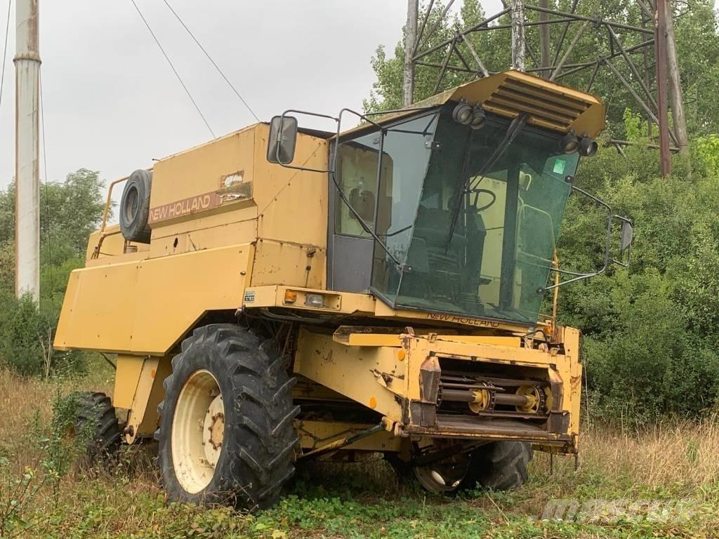 New Holland TX 32 Θεριζοαλωνιστικές μηχανές