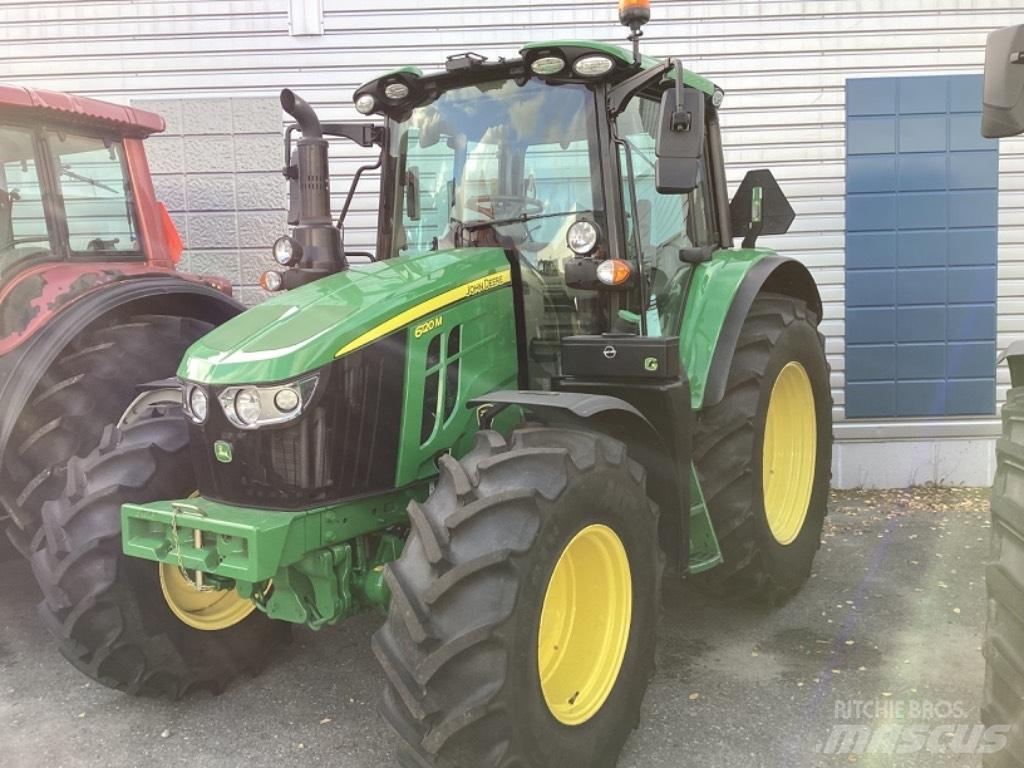 John Deere 6120M Τρακτέρ