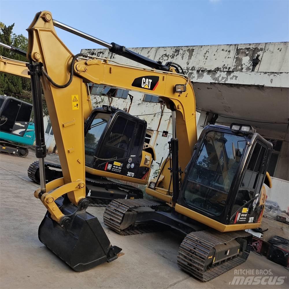 CAT 307 D Εκσκαφάκι (διαβολάκι) < 7t