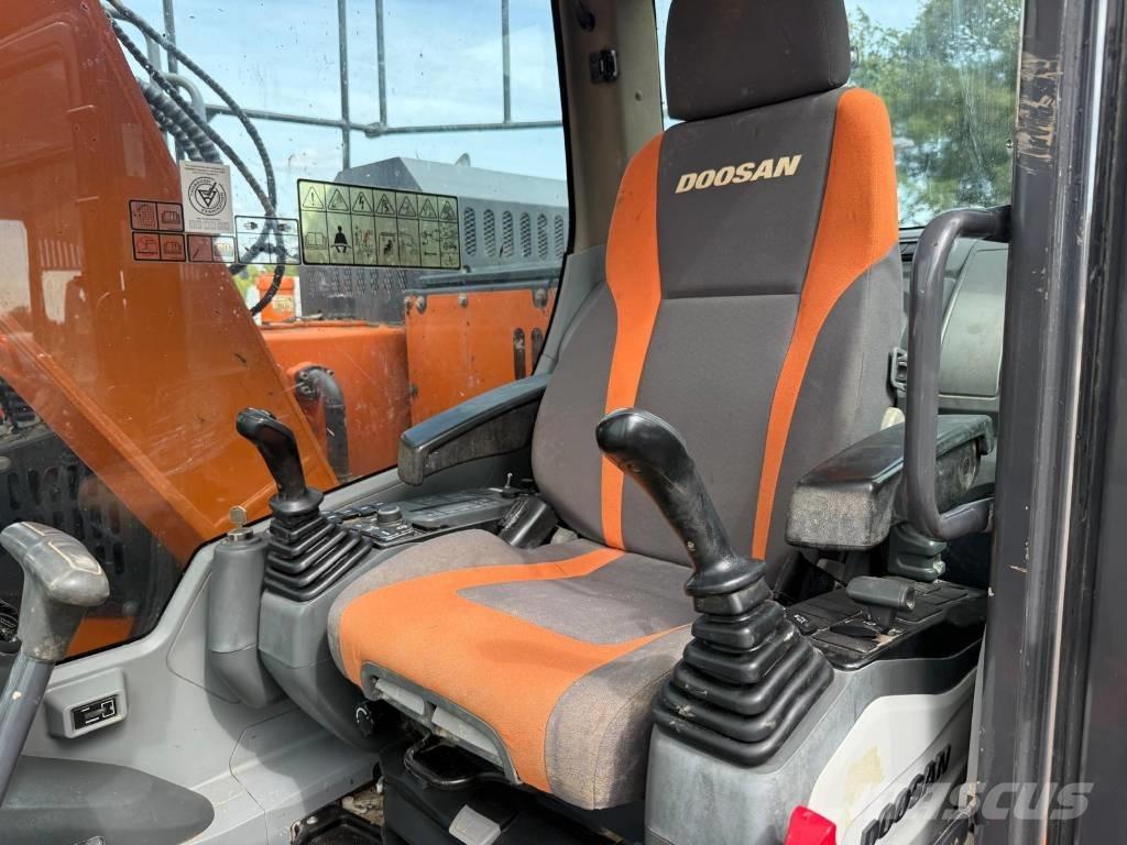 Doosan DX 140 LCR-5 Εκσκαφείς με ερπύστριες