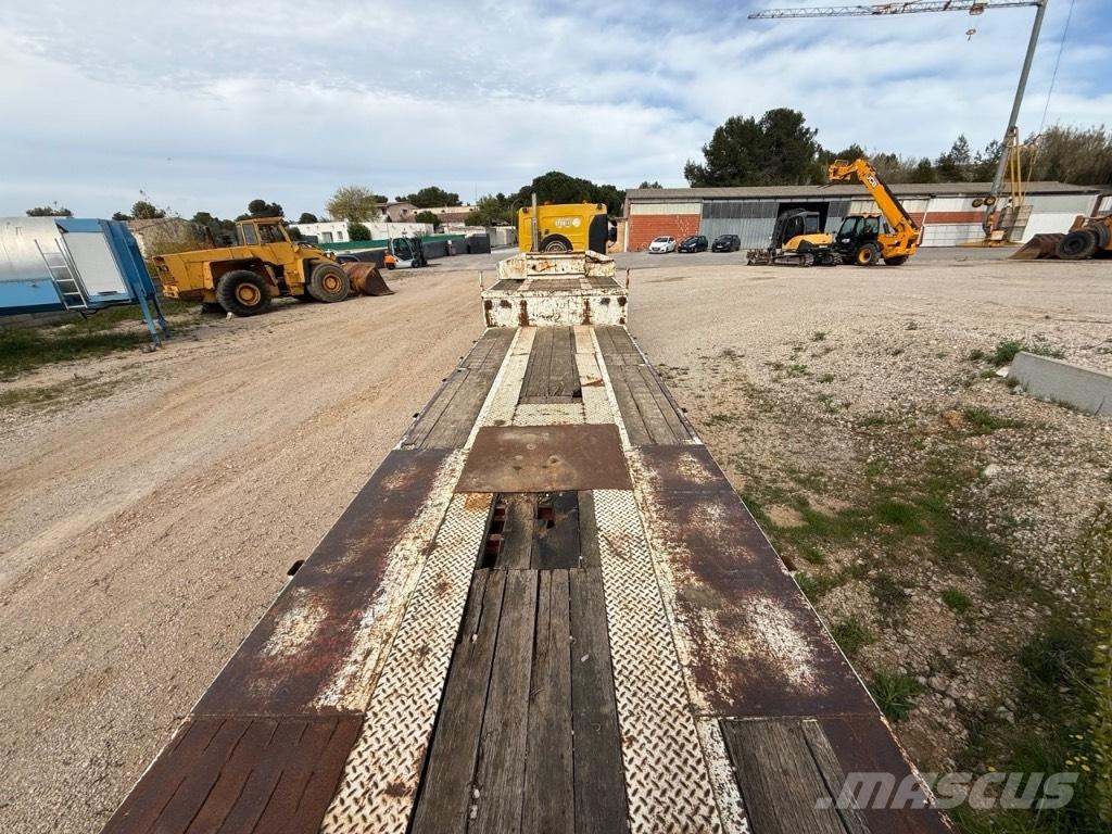 Renault Kerax Ημιρυμούλκες μεταφοράς οχημάτων