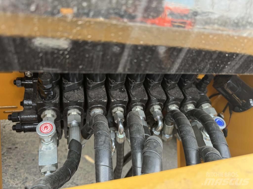 CAT 420 F Εκσκαφείς Φορτωτές τύπου JCB