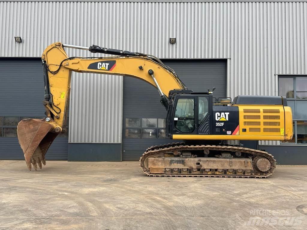 CAT 352F Εκσκαφείς με ερπύστριες