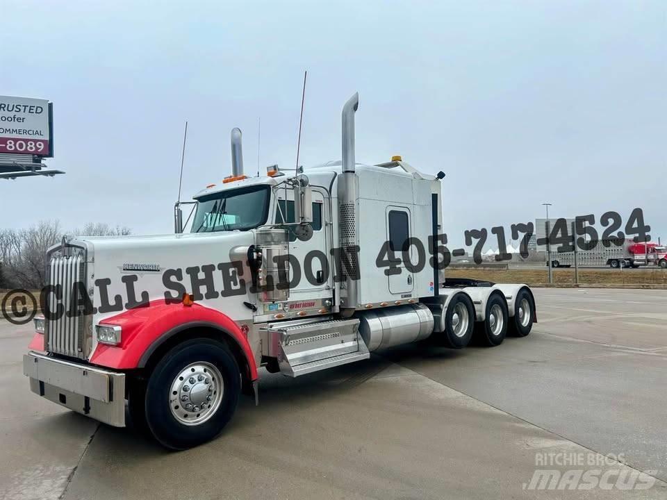 Kenworth W 900 Τράκτορες