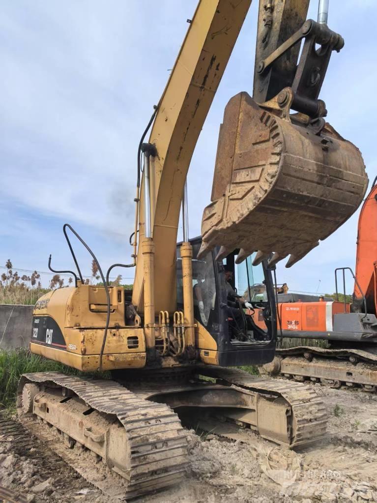CAT 320 C Εκσκαφείς με ερπύστριες