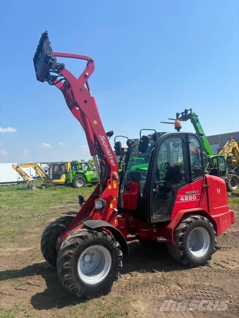 Schäffer 4250 Μίνι φορτωτές