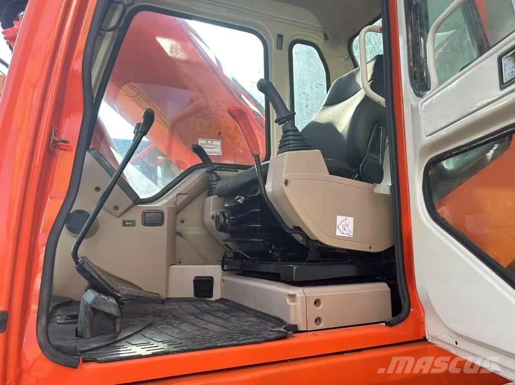 Doosan DH 225 LC-7 Εκσκαφείς με ερπύστριες