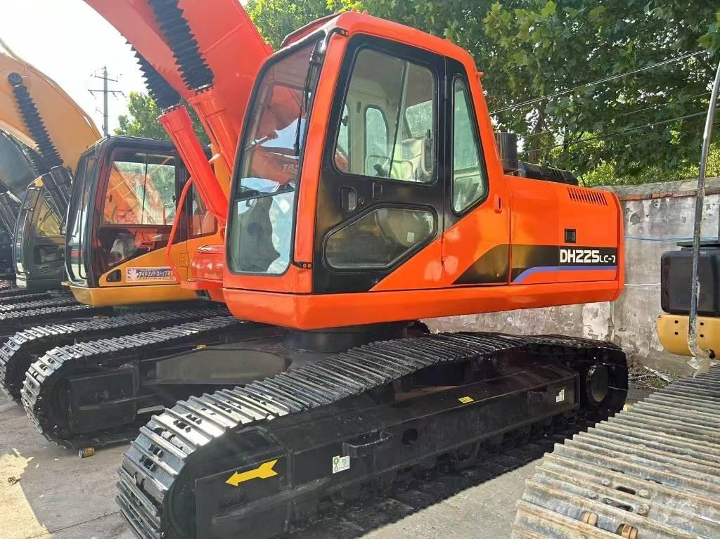 Doosan DH 225 LC-7 Εκσκαφείς με ερπύστριες
