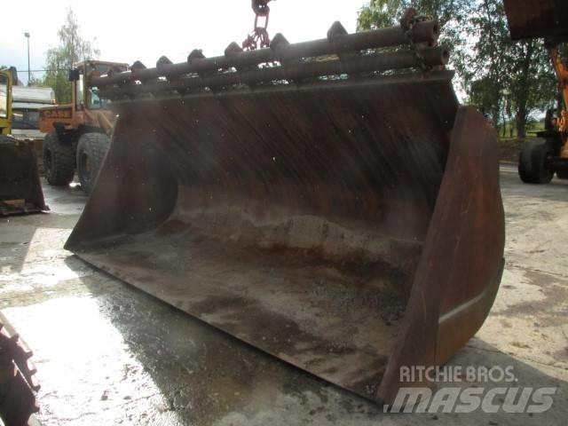 CAT 992 C Κουβάδες