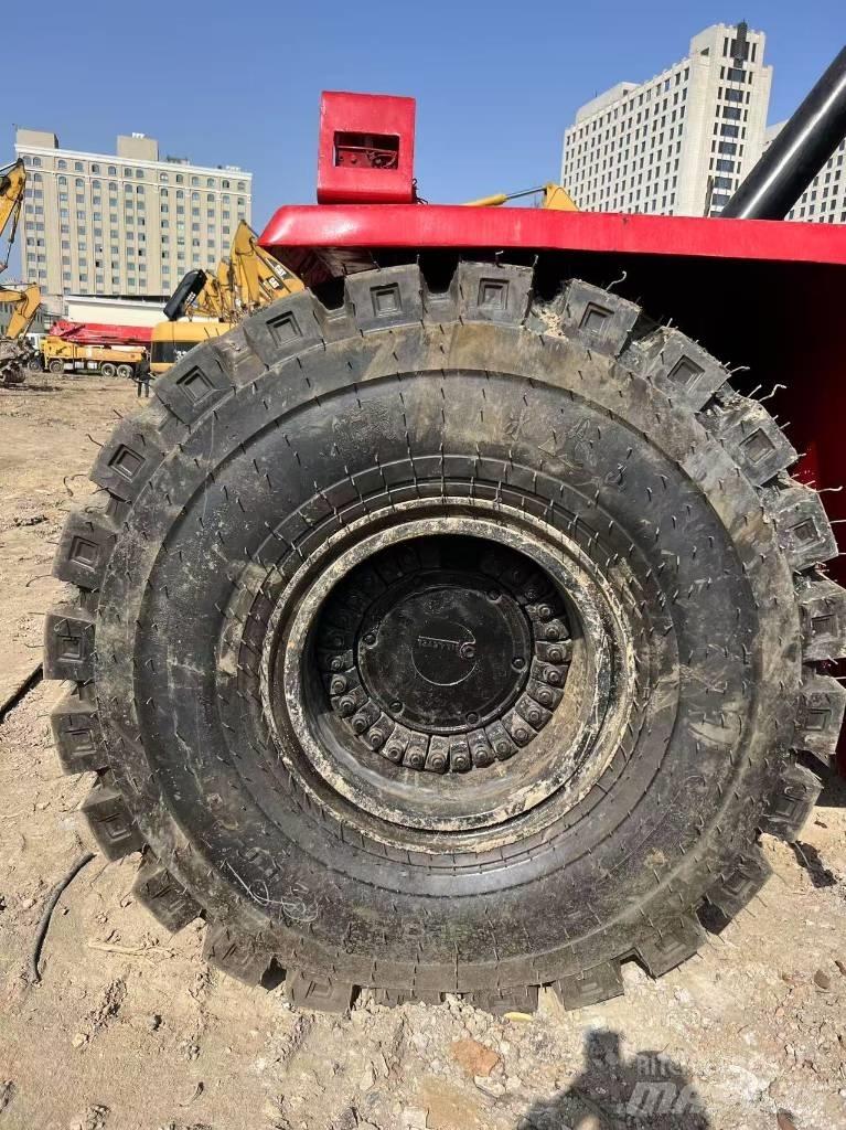 Kalmar DRT 450 Γερανοί στοίβαξης εμπορευματοκιβωτίων