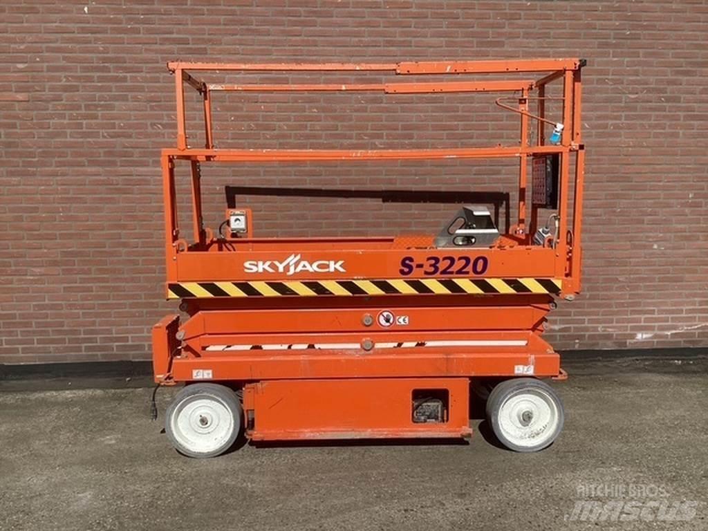 SkyJack SJIII3220 Ανυψωτήρες ψαλιδωτής άρθρωσης