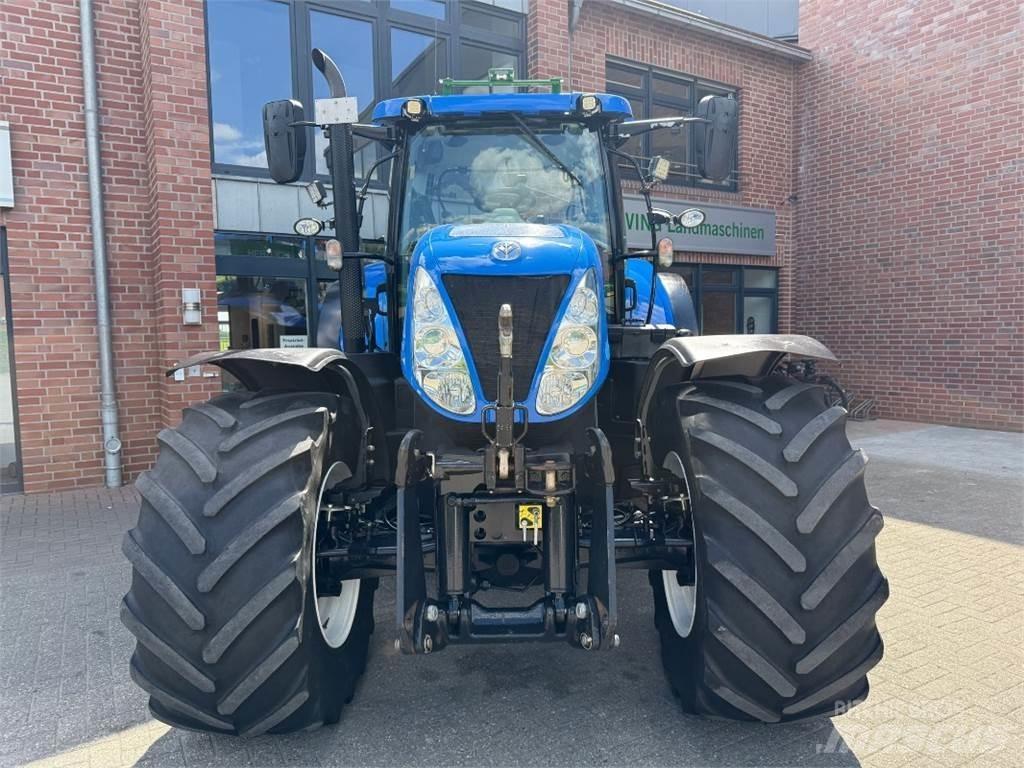 New Holland T7.220 Τρακτέρ