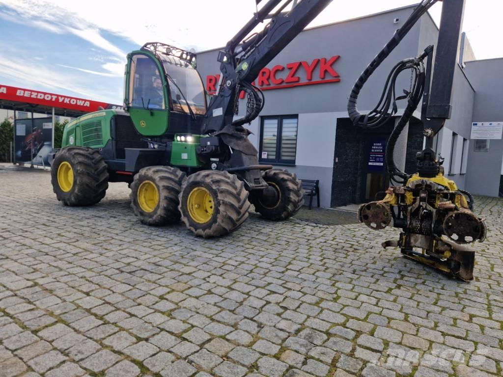 John Deere 1070 E Θεριζοαλωνιστικές μηχανές