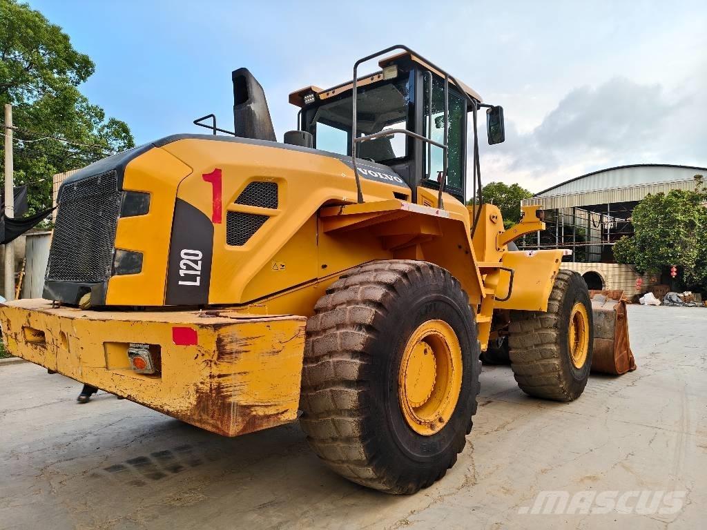 Volvo L 120 Φορτωτές με λάστιχα (Τροχοφόροι)