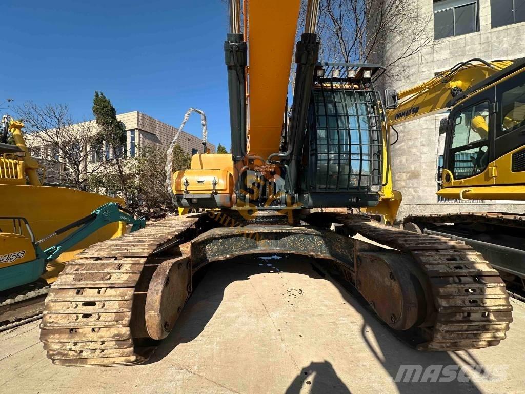 Hyundai Robex 520 VS Εκσκαφείς με ερπύστριες
