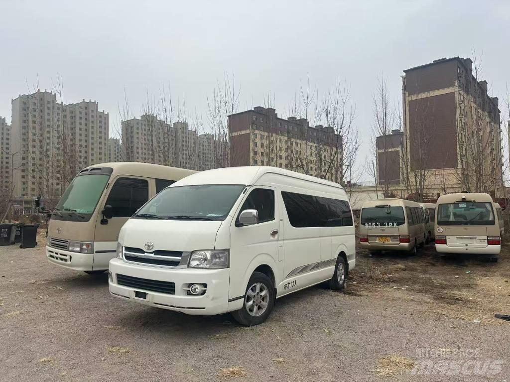 Toyota Coaster Υπεραστικά Λεωφορεία 