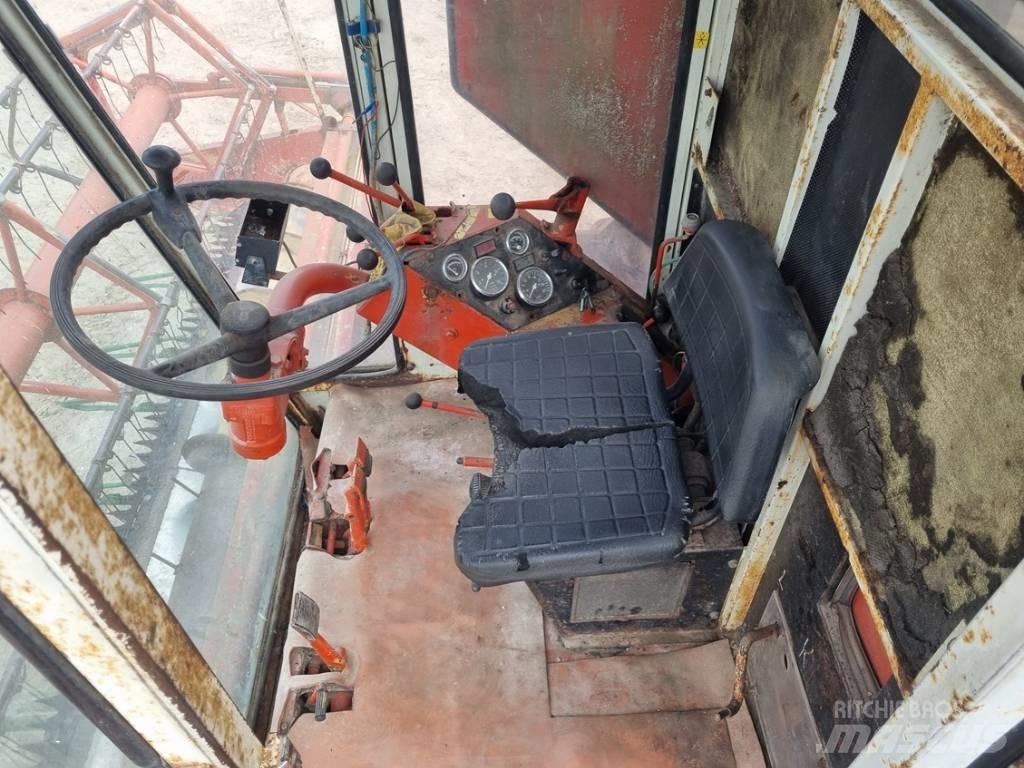 Laverda M152 Θεριζοαλωνιστικές μηχανές