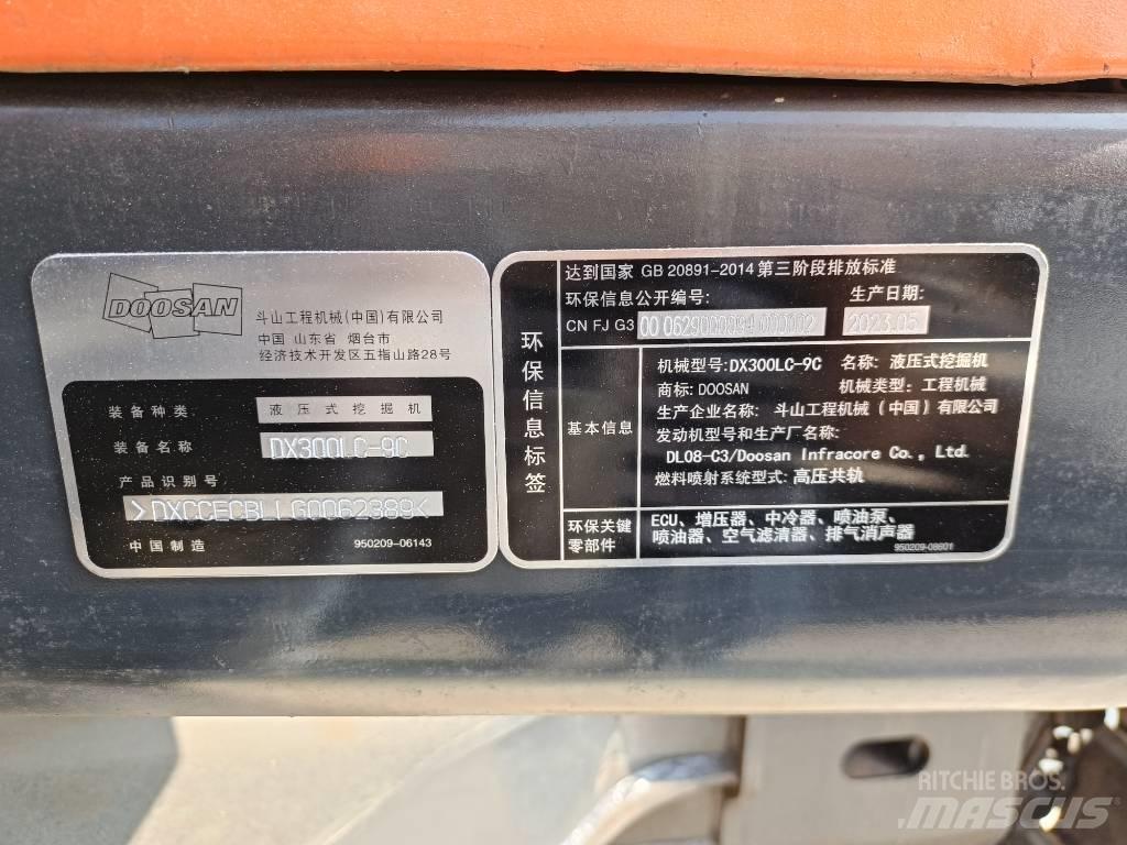 Doosan DX300-9 Εκσκαφείς με ερπύστριες