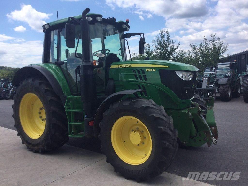 John Deere 6130M Τρακτέρ