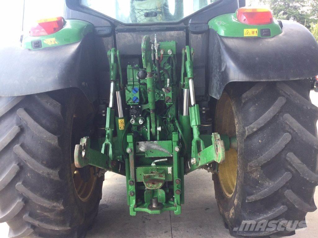 John Deere 6130M Τρακτέρ