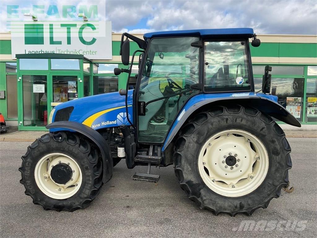 New Holland T 5030 Τρακτέρ