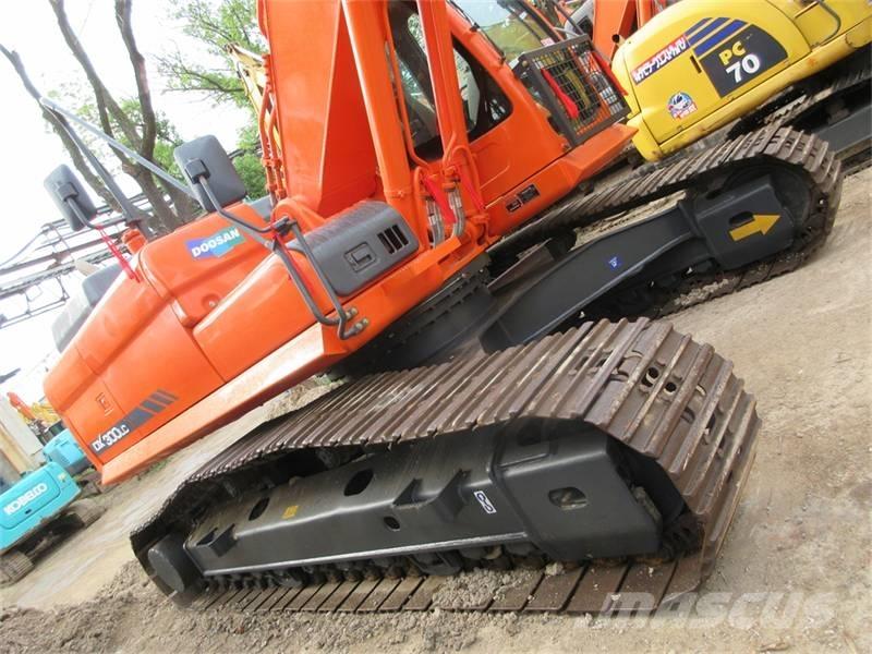 Doosan DX 340 Εκσκαφείς με ερπύστριες