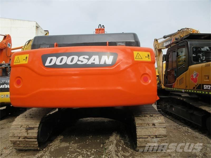 Doosan DX 340 Εκσκαφείς με ερπύστριες