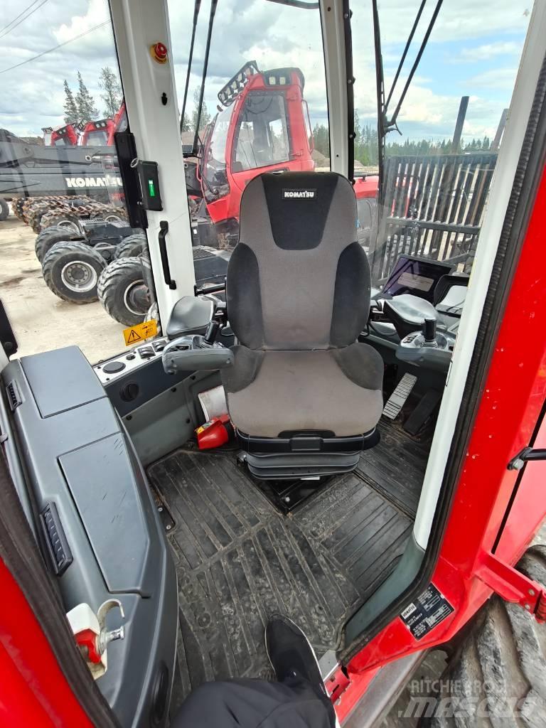 Komatsu 865 Μεταφορείς ξυλείας