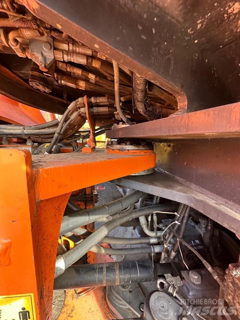 Doosan DX420-3 Εκσκαφείς με τροχούς - λάστιχα