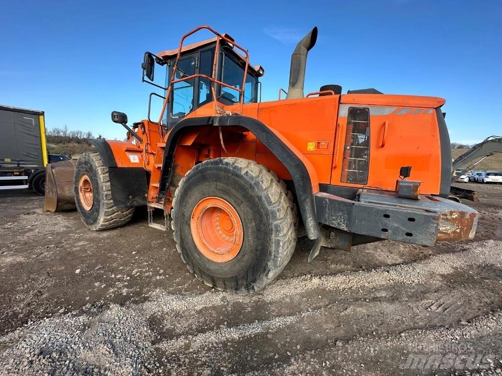 Doosan DX420-3 Εκσκαφείς με τροχούς - λάστιχα