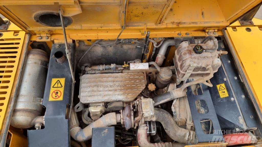 JCB JS 220 LC Εκσκαφείς με ερπύστριες